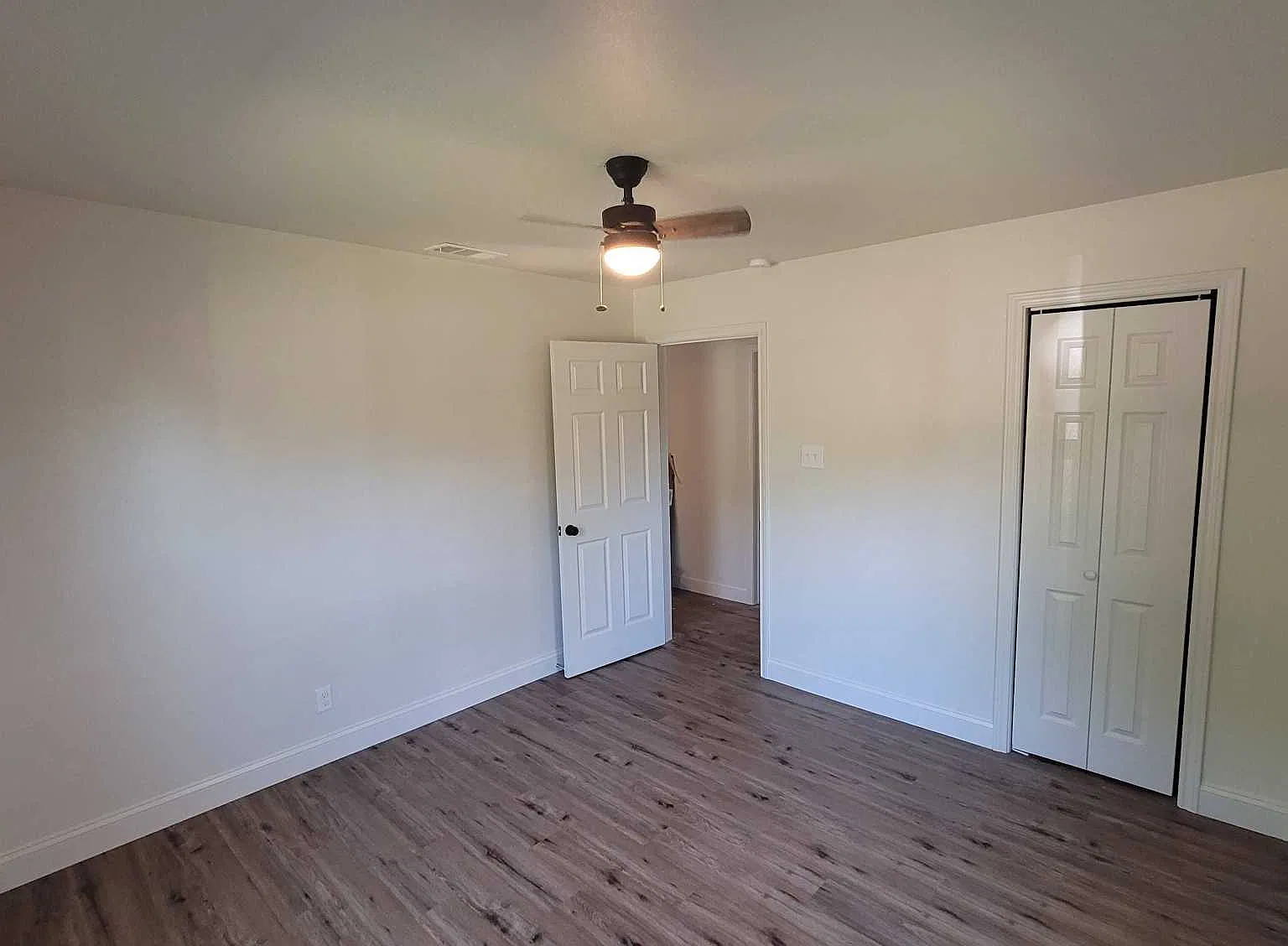 3 bed, 1850 sqft, $2,650 — Photo 3