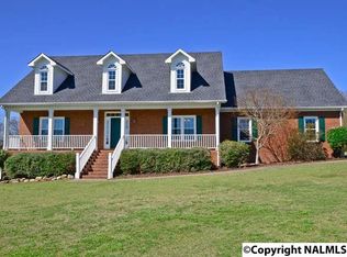 104 Cottage Garden Ct, Gurley, AL 35748