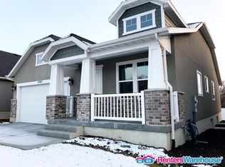 1097 W 250 N, Clearfield, UT 84015