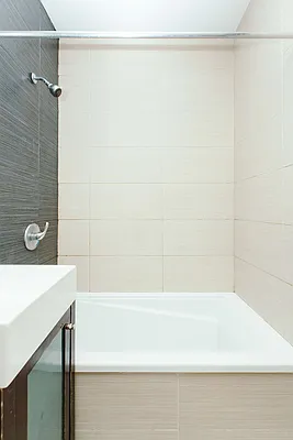 Rented by Nooklyn NYC LLC | media 45