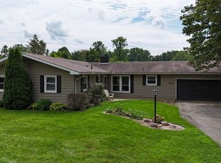 30046 Westlake Dr, Elkhart, IN 46514