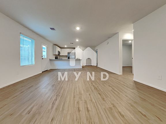 5th image of 24119 Laurel Farms Dr