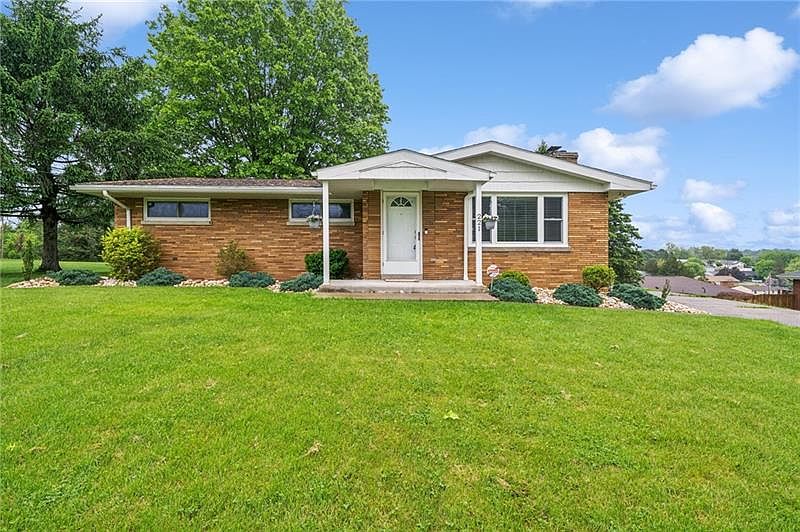 221 Thomas School Hempfield Ter, Greensburg, PA 15601 Zillow