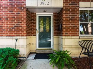 3872 N Milwaukee Ave, Chicago, IL 60641