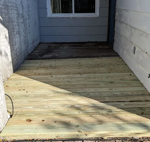 2848 SW 39th Ave — Photo 2