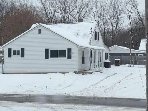 795 Comstock St, Jackson, MI 49203