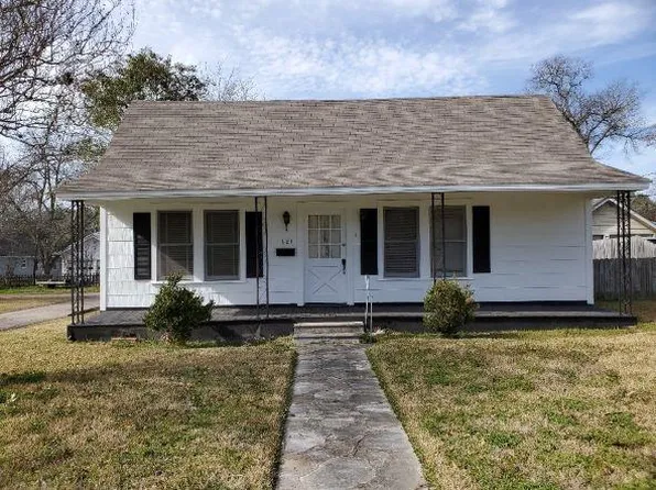 601 Manley St, Navasota, TX 77868