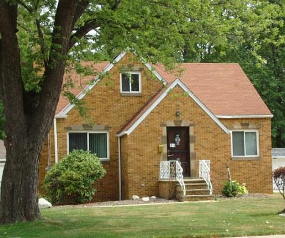 1st image of 239 E 260th St