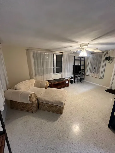 2 bed, 1200 sqft, $1,650 — Photo 3