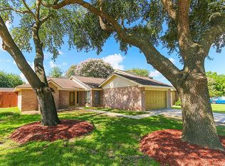 11927 Paddock Way, Houston, TX 77065