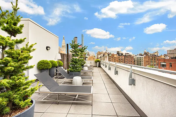 Rented by Brown Harris Stevens | media 21