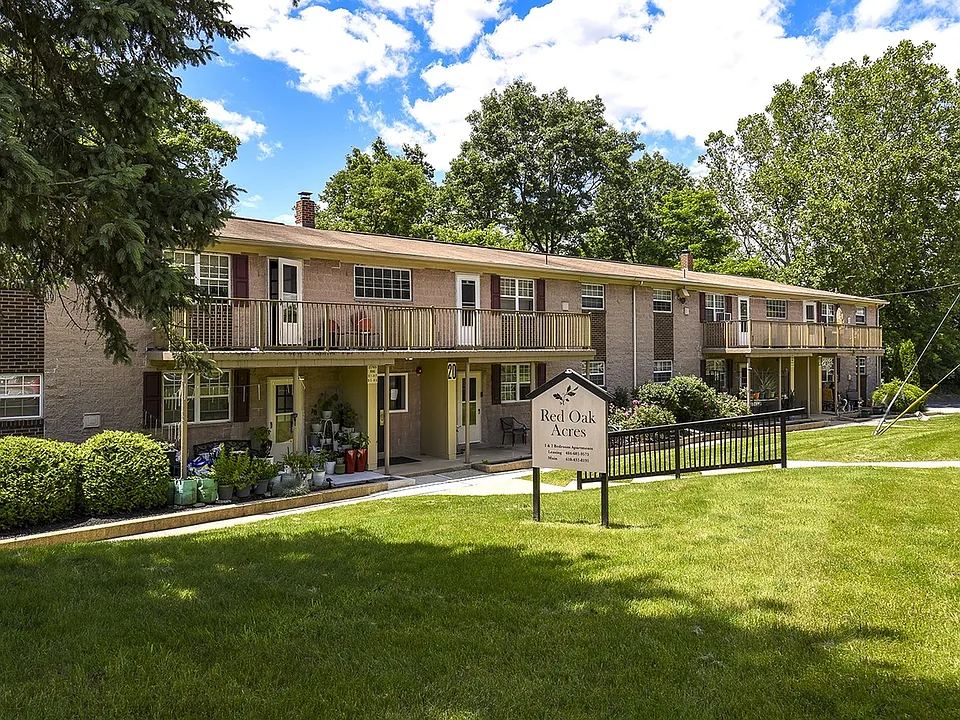 Red Oak Acres Apartments