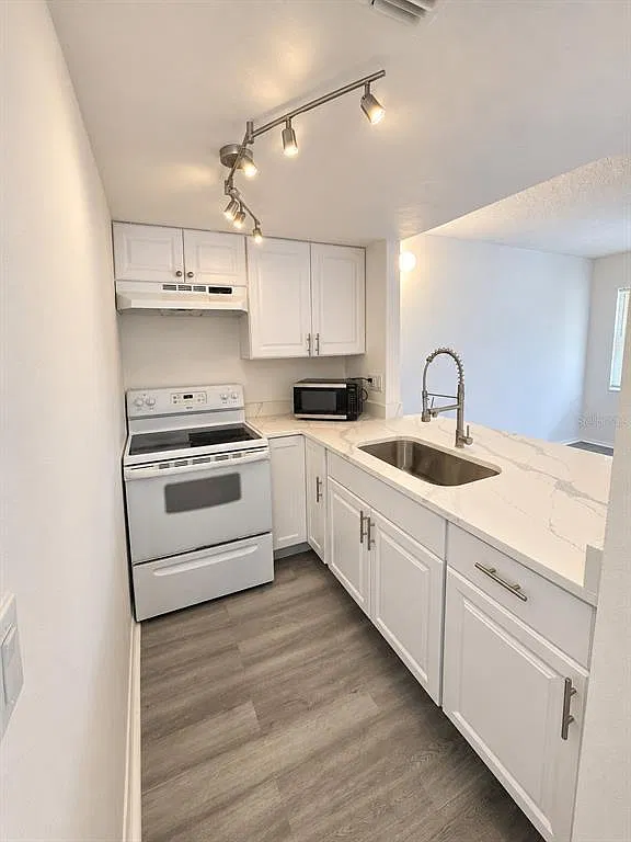 1 bed, 1.0 bath, 504 sqft, $1,150 — Photo 4