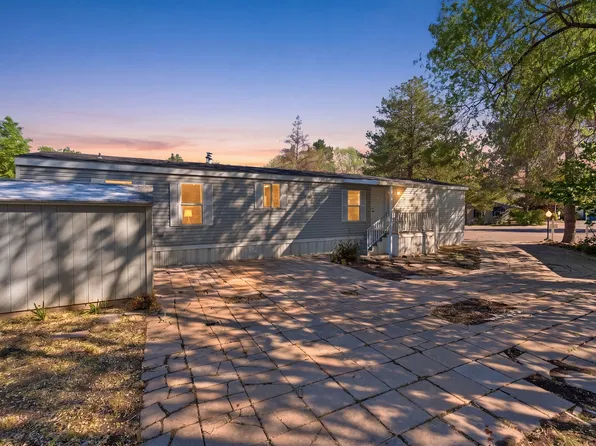 1675 W Indian Summer Dr N, Salt Lake City, UT 84116