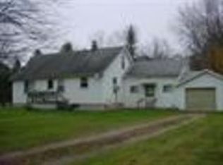 1055 W Moore Rd, Saginaw, MI 48601