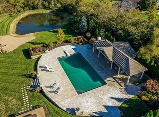 9817 S Stonehaus Dr, Lees Summit, MO 64086