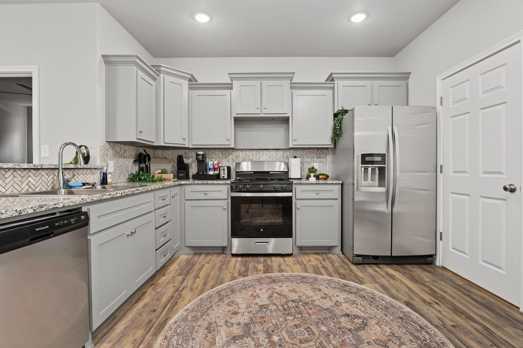 6932 12th St, Lubbock, TX - View 5