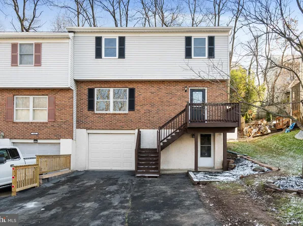 311 Drew Ct, Birdsboro, PA 19508