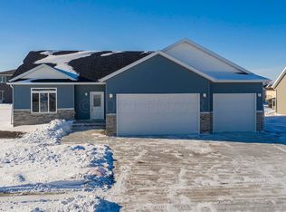 3727 17th St S, Moorhead, MN