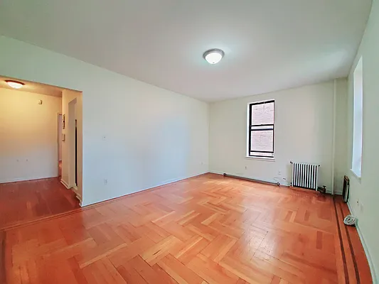 Rented by New York Dwellings LLC | media 10