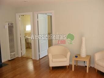 3rd image of 2132 N Beverly Glen Blvd