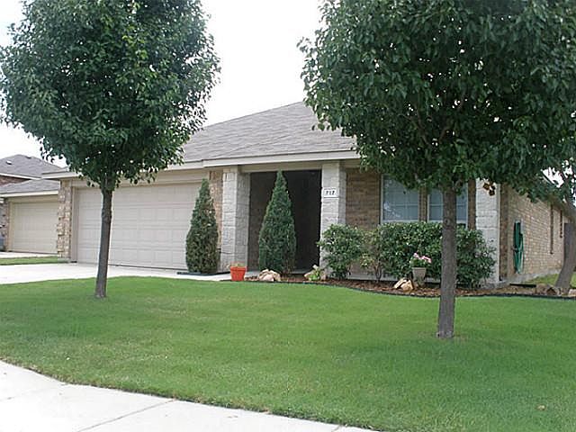 1st image of 717 Silverleaf Ct