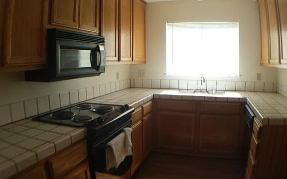 3rd image of 2267 Tomlin Way