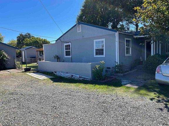 4th image of 8590 State Highway 99e
