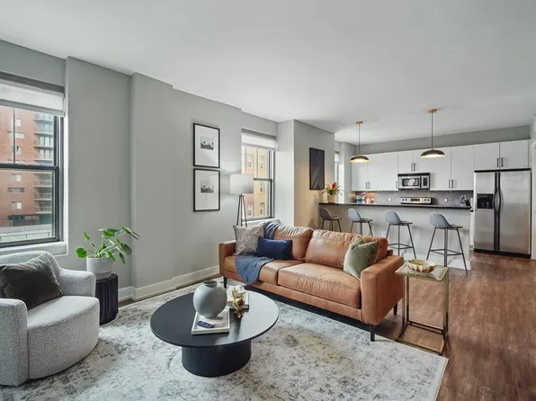 400 Walnut St #Id1285755p, Des Moines, IA 50309