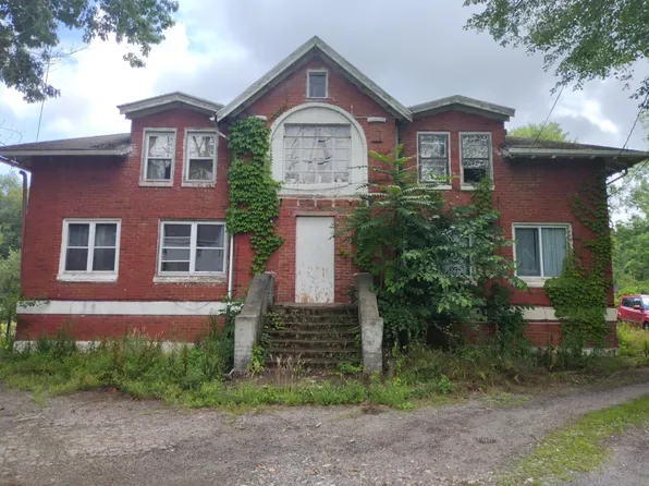 1945 Borden St, Youngstown, OH 44505