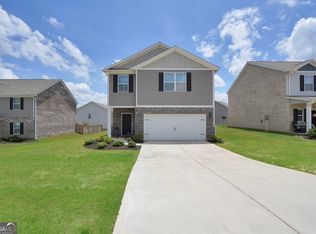 157 Oliver Dr, Locust Grove, GA 30248