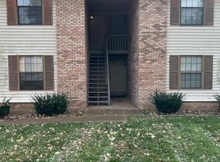 4 Quail Hollow Ct APT C, Glen Carbon, IL 62034