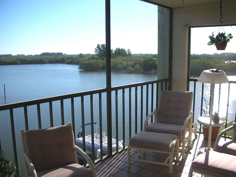 Gorgeous Banana River Views with Boat Slip