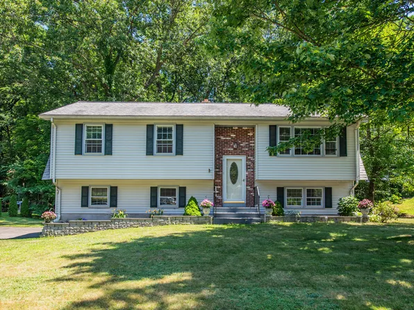 45 Beechwood Drive, Meriden, CT 06450