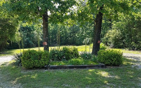 2nd image of 61 Wildwood Dr