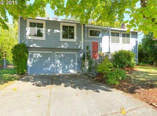 39505 Barker Ct, Sandy, OR 97055