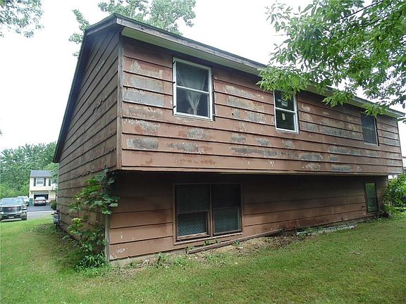 3rd image of 1263 Glen Carlyn Dr