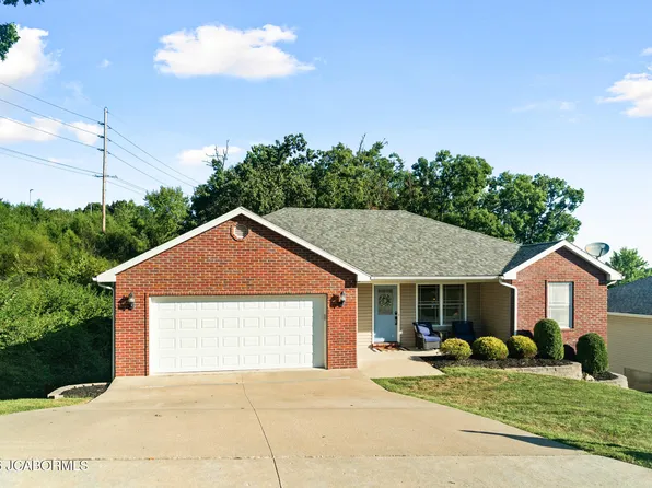 2414 Hartford Dr, Jefferson City, MO 65109