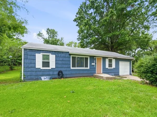10001 Bellaire Ave, Kansas City, MO 64134