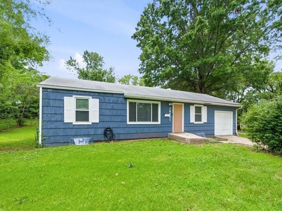 10001 Bellaire Ave, Kansas City, MO 64134