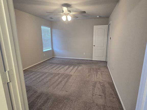 5th image of 3931 Hometown Blvd