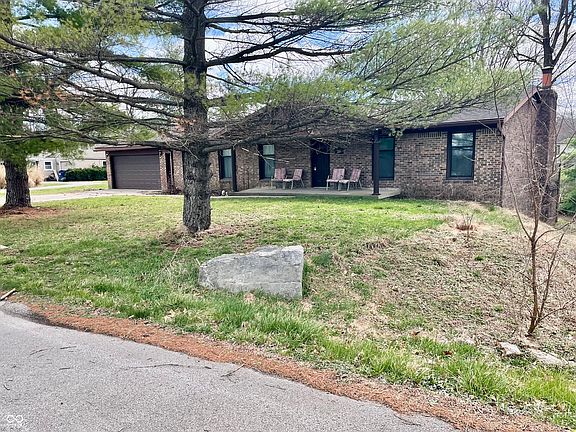 3rd image of 700 Albin Pond Rd