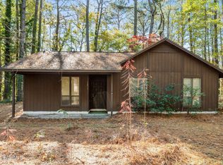 1471 Hunters Ln, Greenville, NC 27834