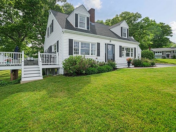 4th image of 11 Boles Rd
