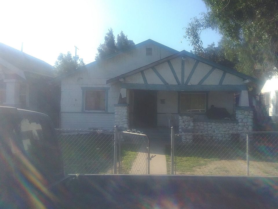 1st image of 3867 S Hobart Blvd