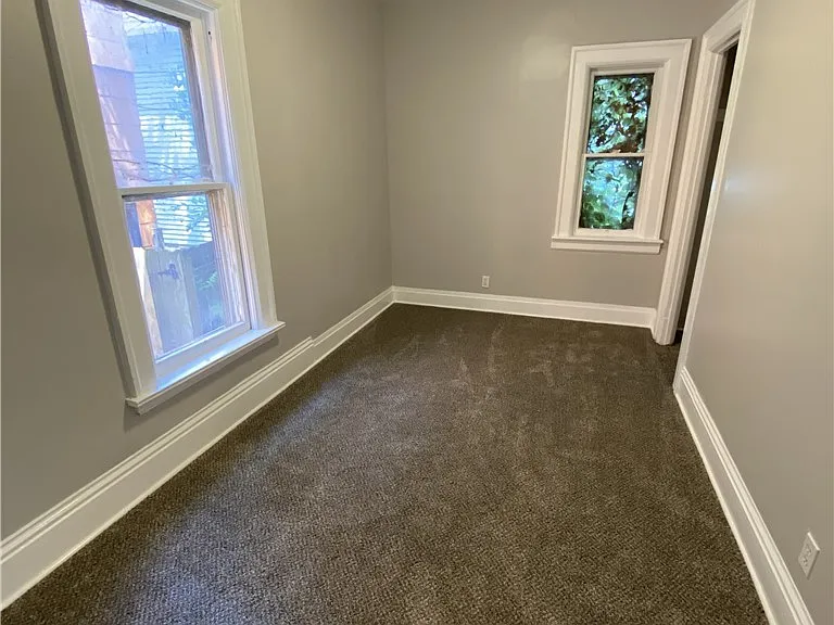 811 Columbus Pkwy — Photo 19
