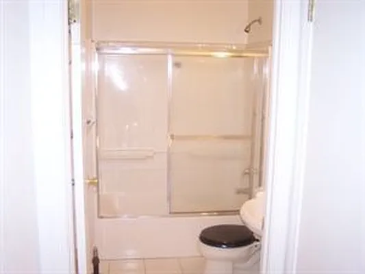 Rented by Douglas Elliman | media 3