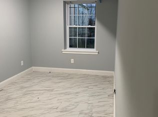 124 Palm St #1, Newark, NJ 07106