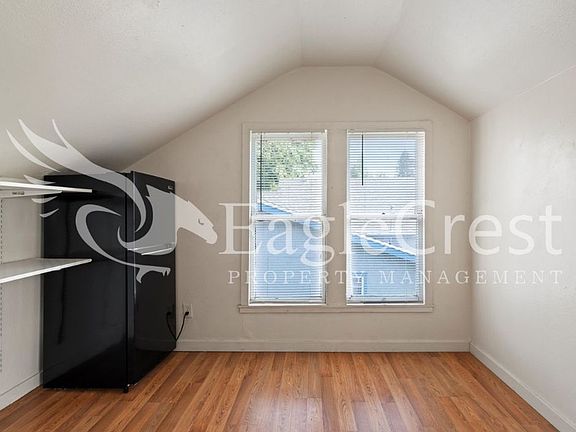 5th image of 309 E Sumach St #4