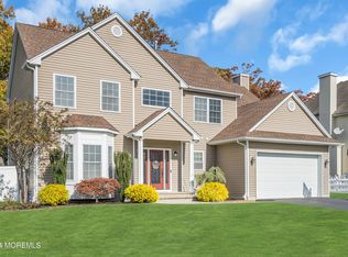 105 Fortune Ct, Toms River, NJ 08755